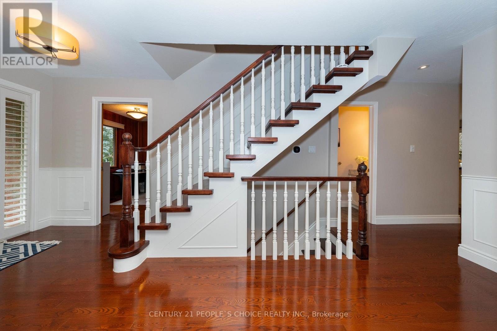 178 SANDFORD FLEMING DR
