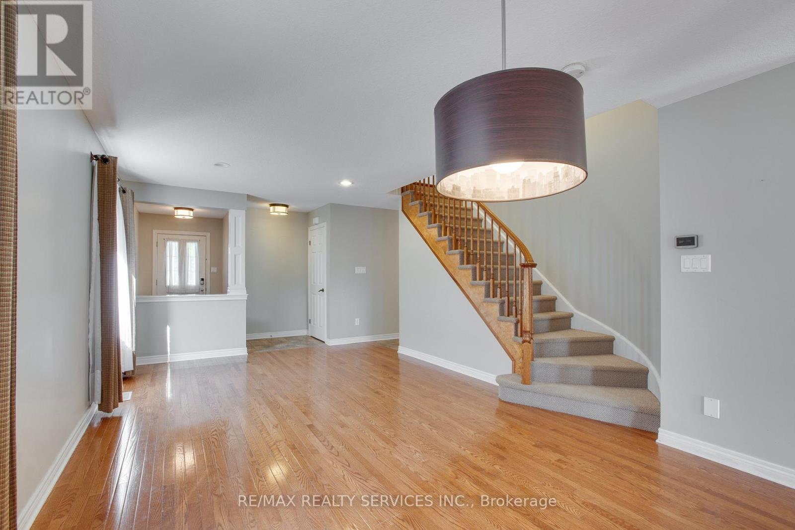 2515 MEADOWGATE BLVD