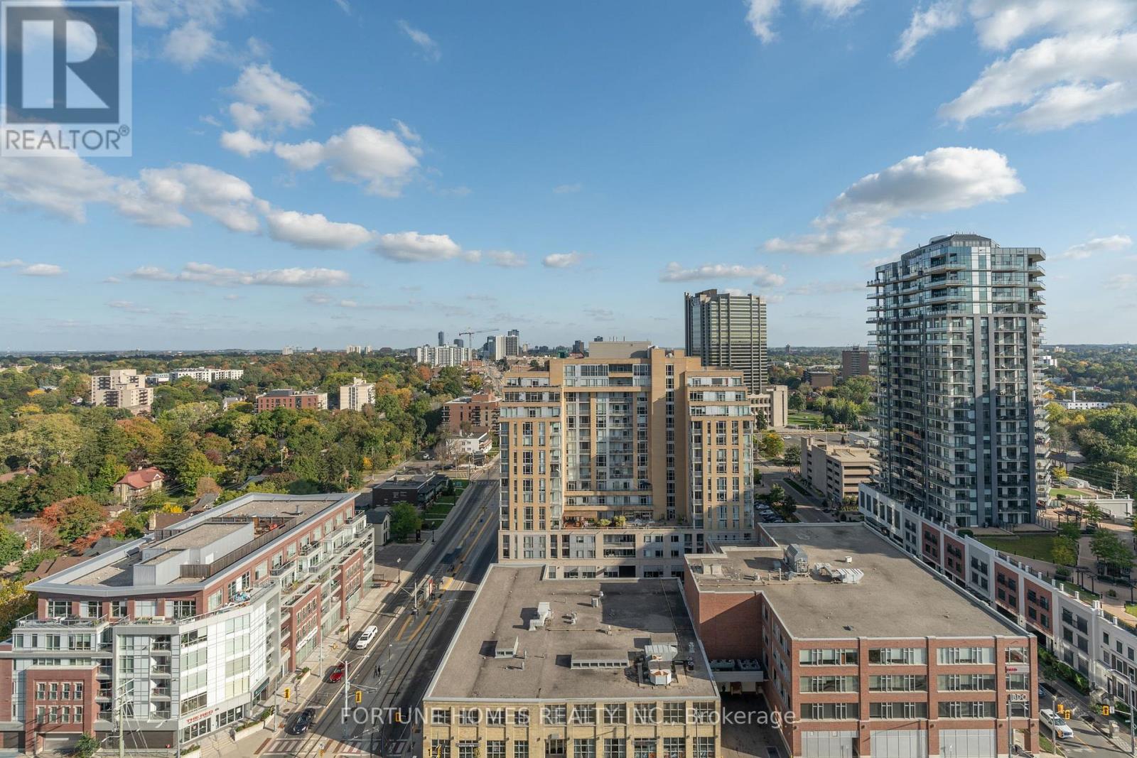 #1712 -181 KING ST S, #1712