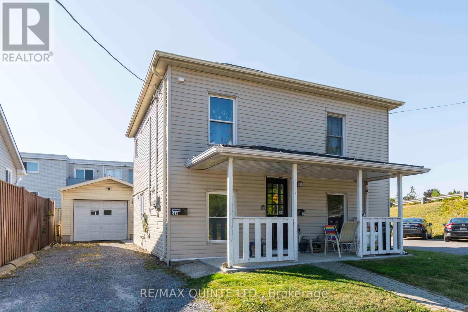 5 RIDLEY ST E