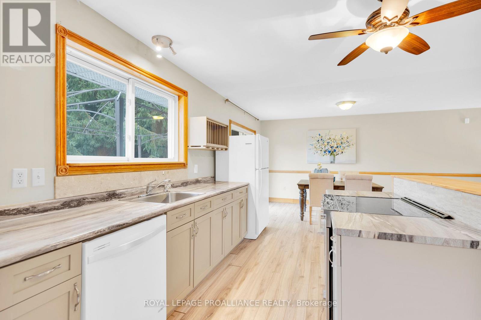 63 ARANDA WAY