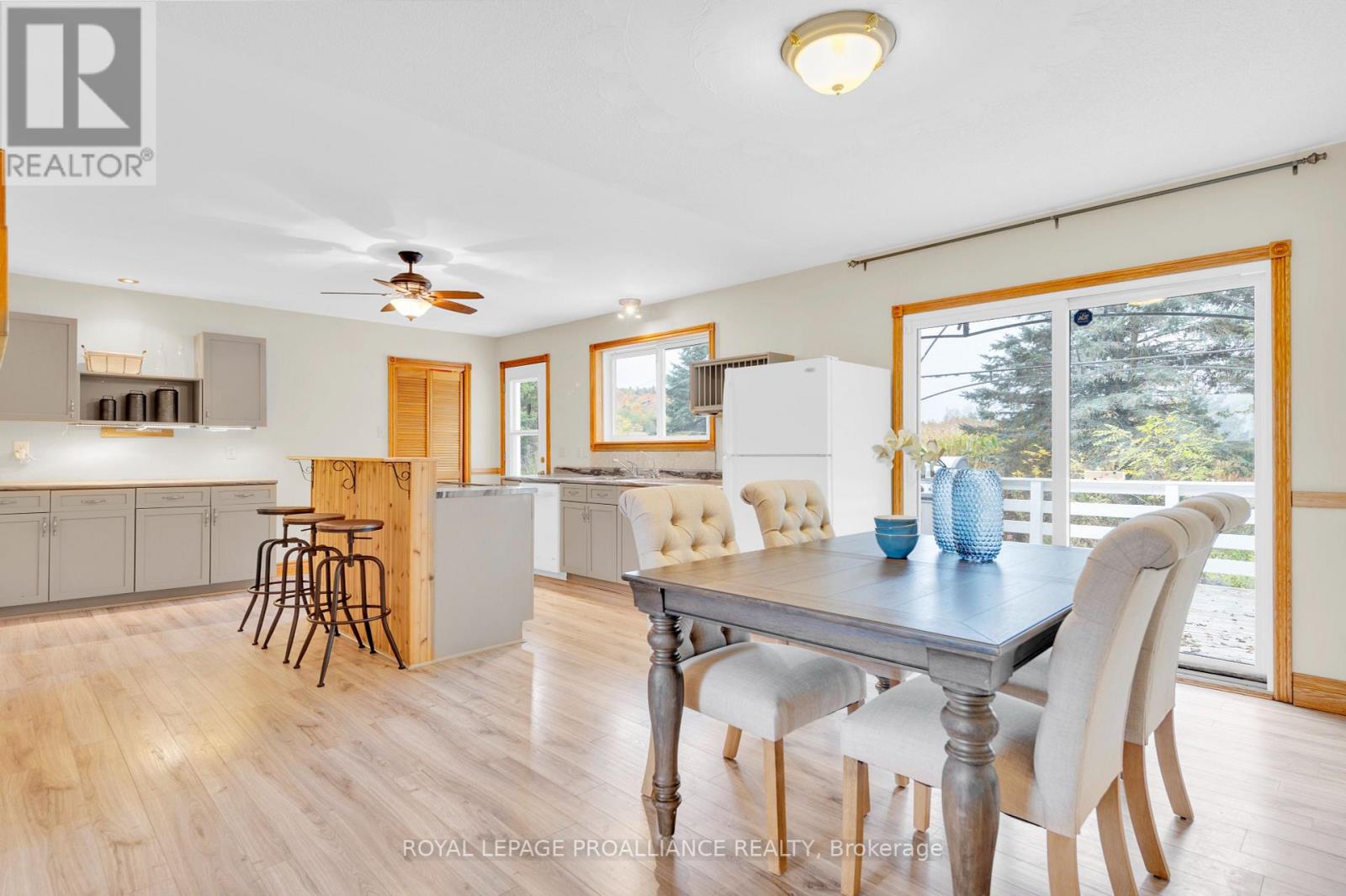 63 ARANDA WAY