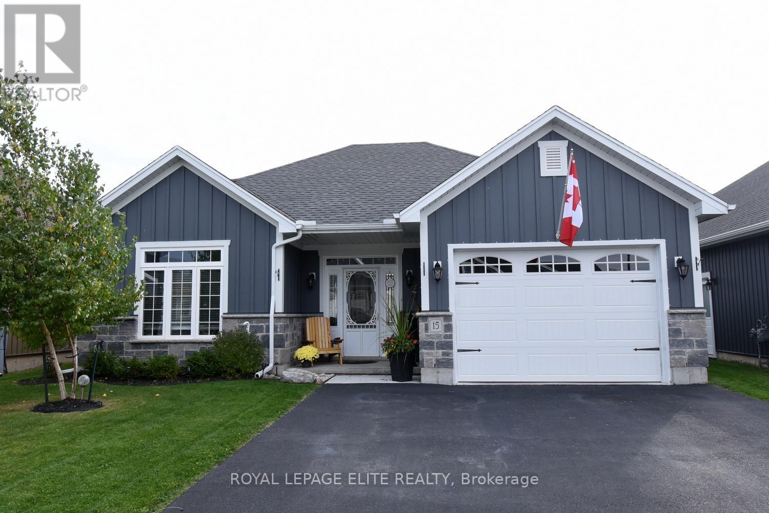 #15 -740 MAIN ST E, #15