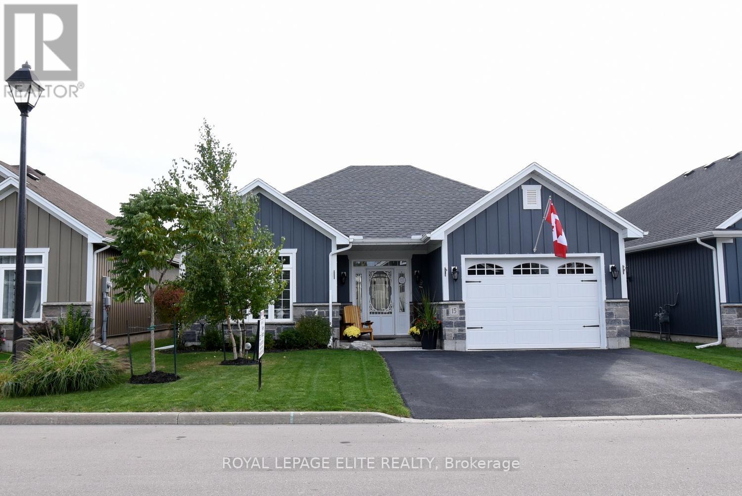 #15 -740 MAIN ST E, #15