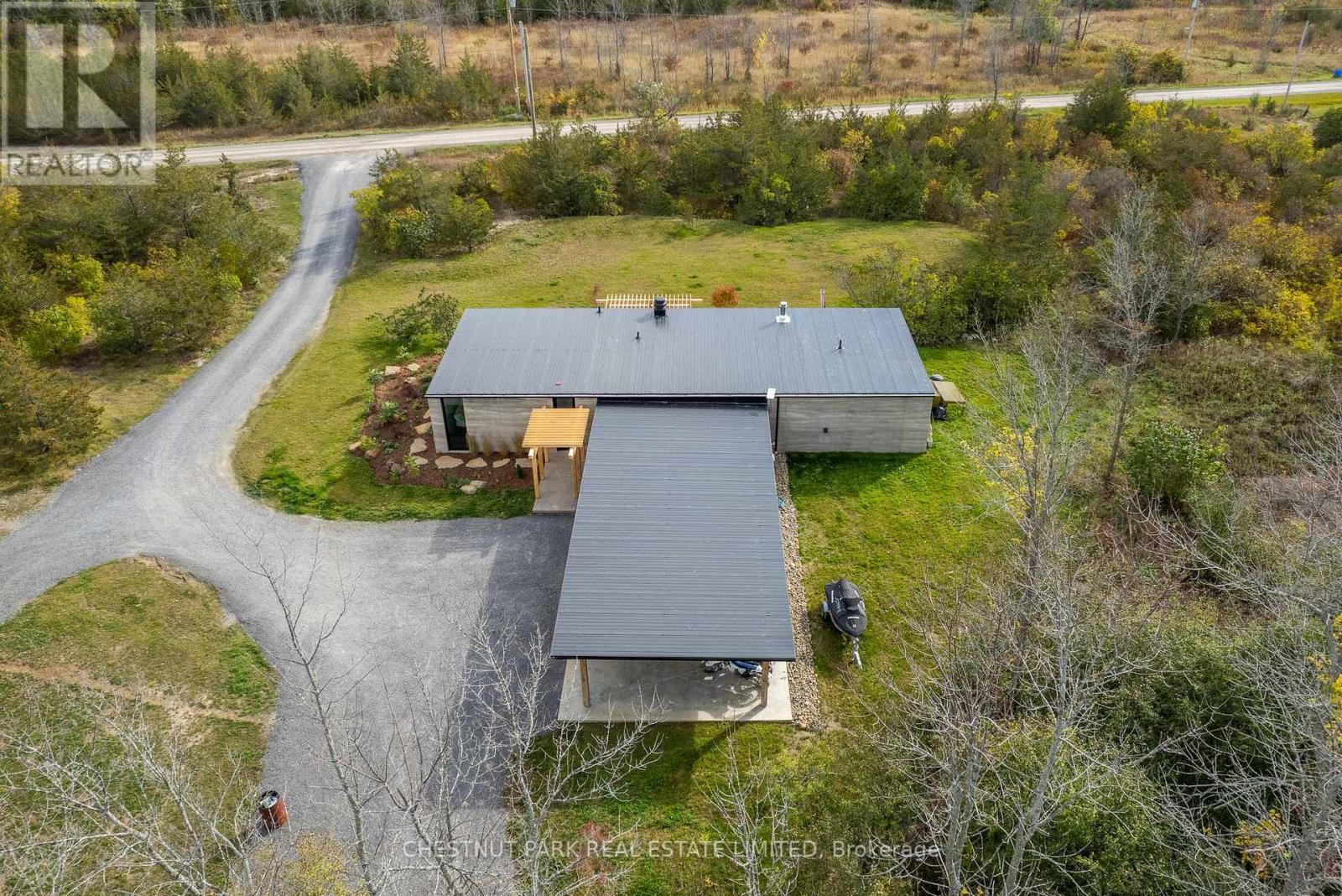 609 BABYLON RD