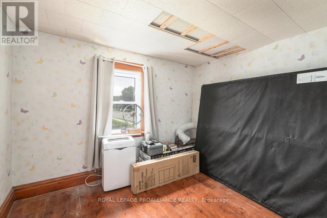 97 DONALD ST