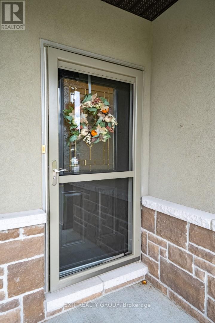 52 ALETHA DR