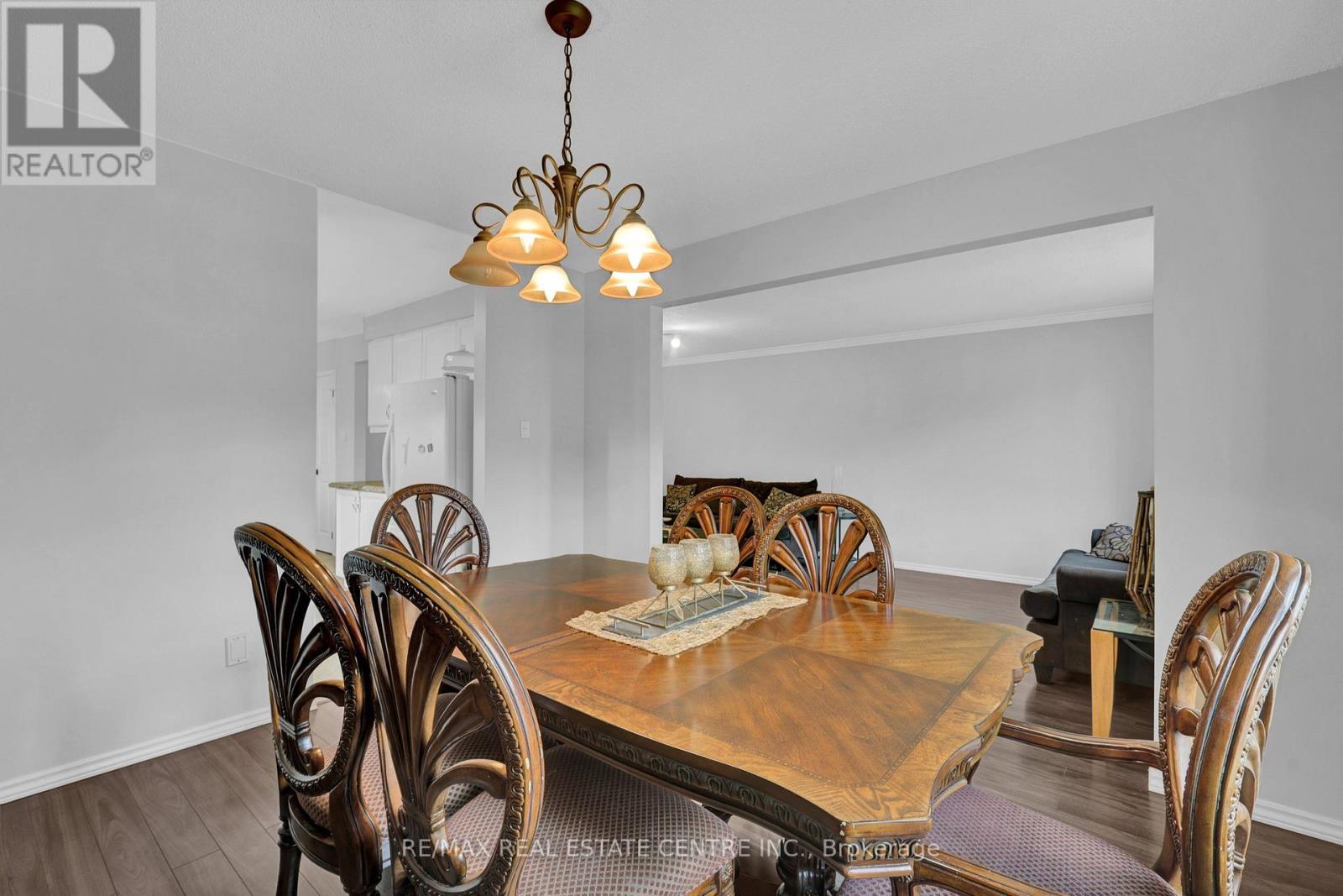 461 LANSDOWNE AVE