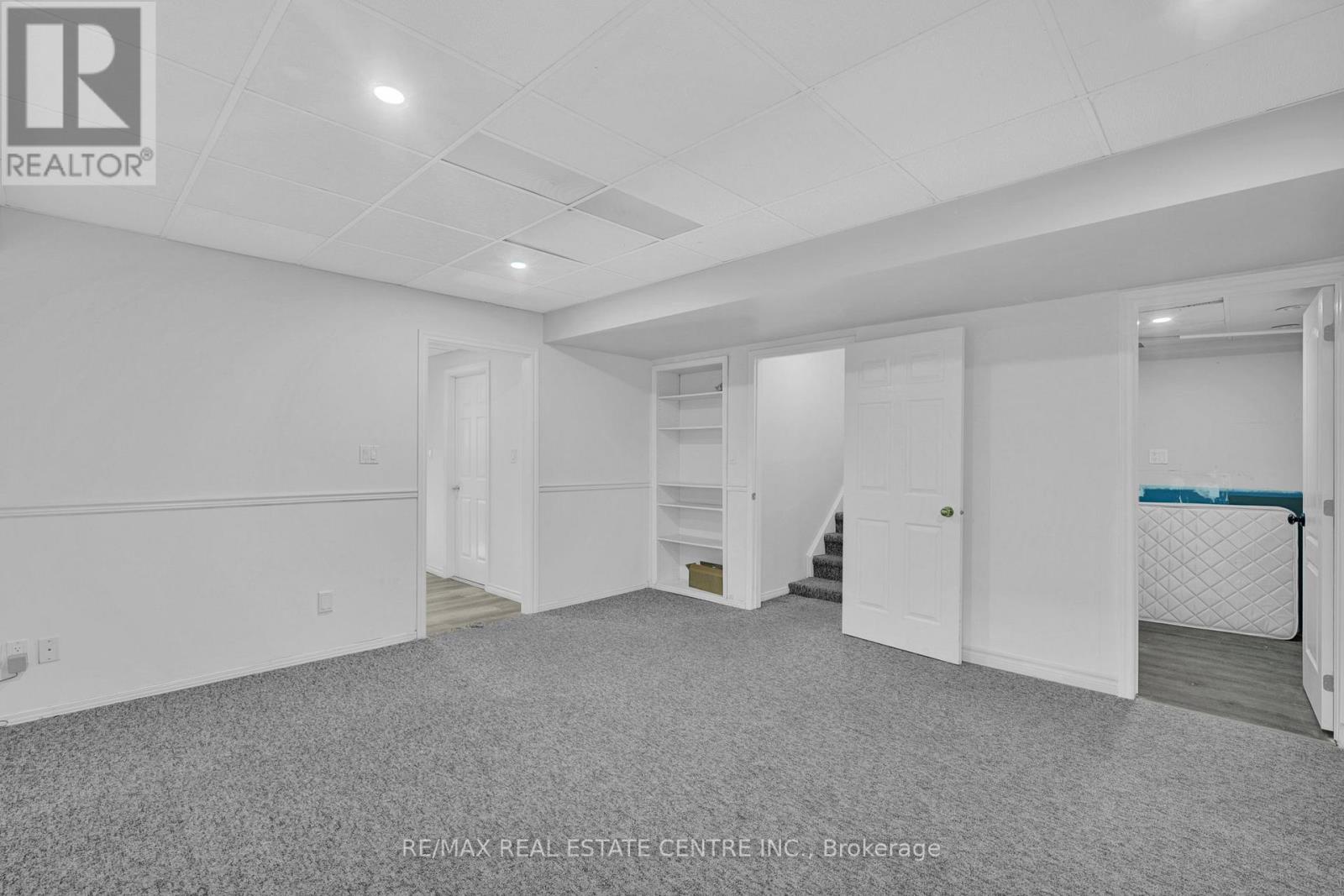 461 LANSDOWNE AVE