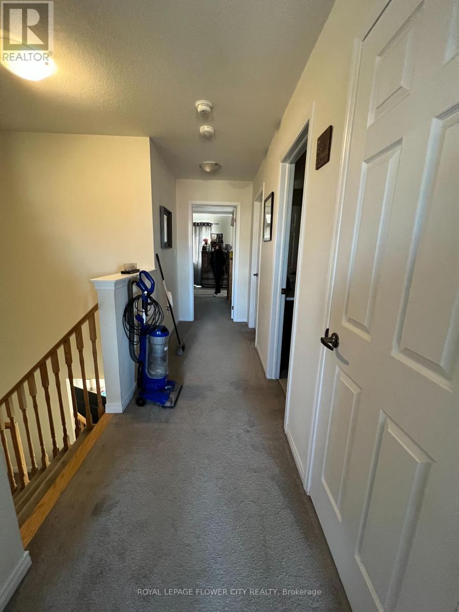 151 THOMPSON RD