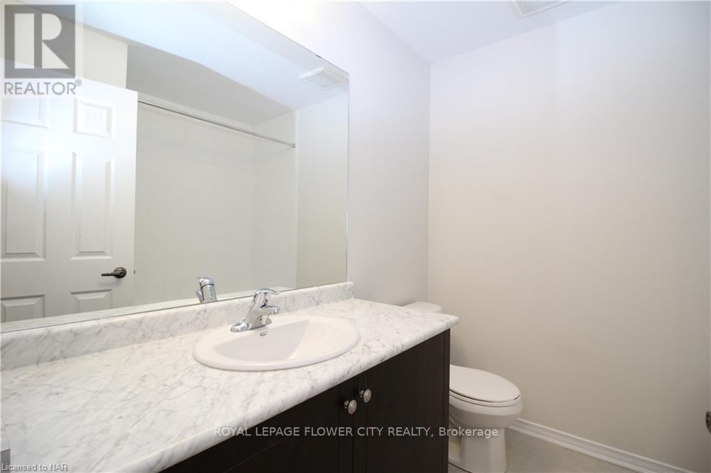 151 THOMPSON RD