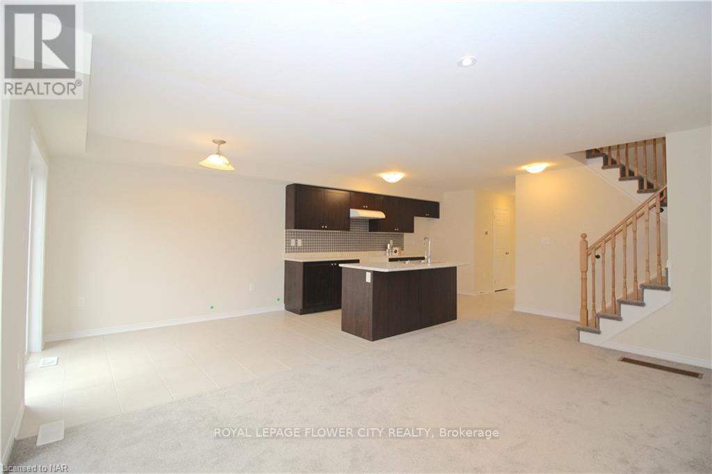 151 THOMPSON RD