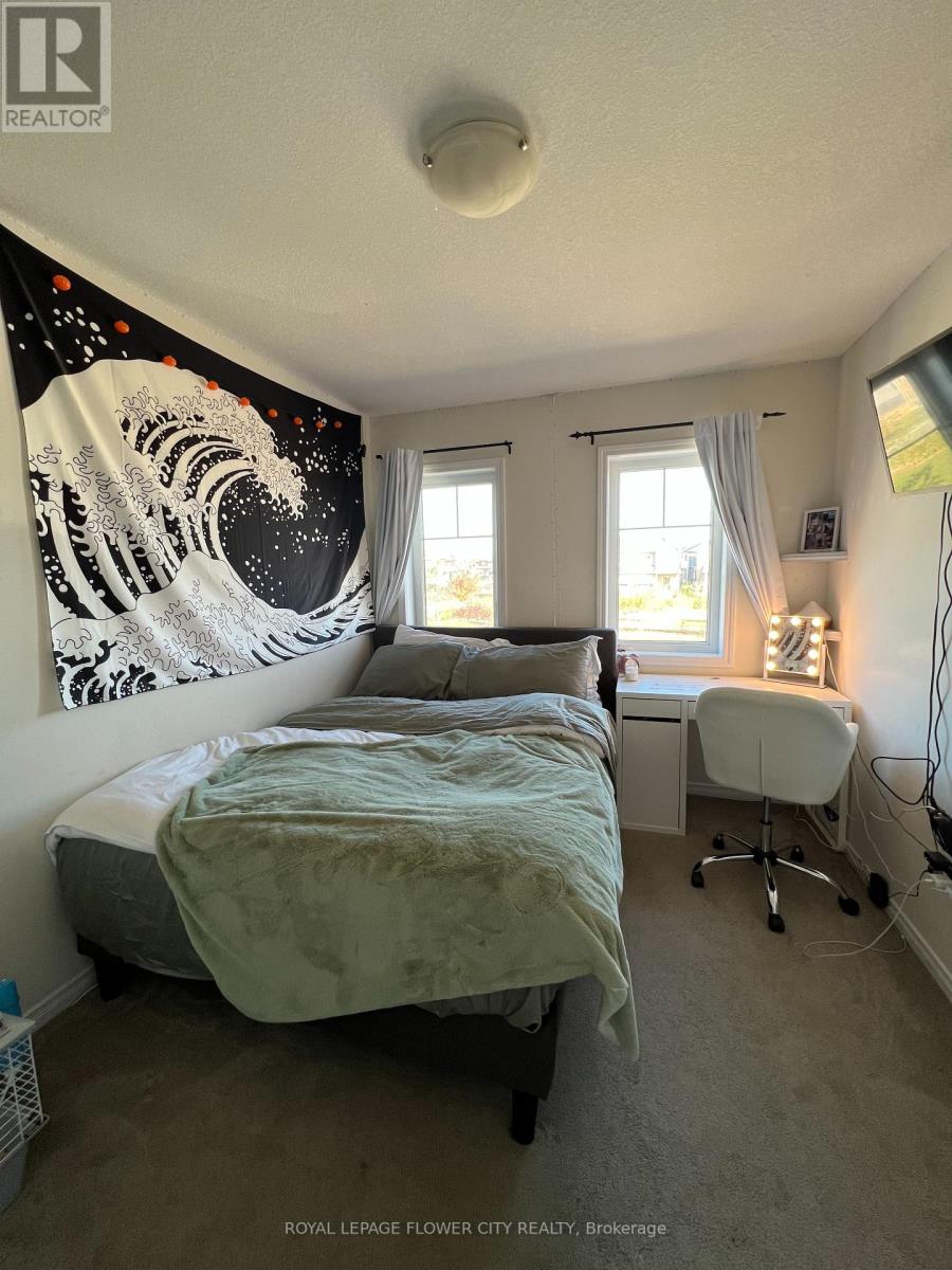151 THOMPSON RD