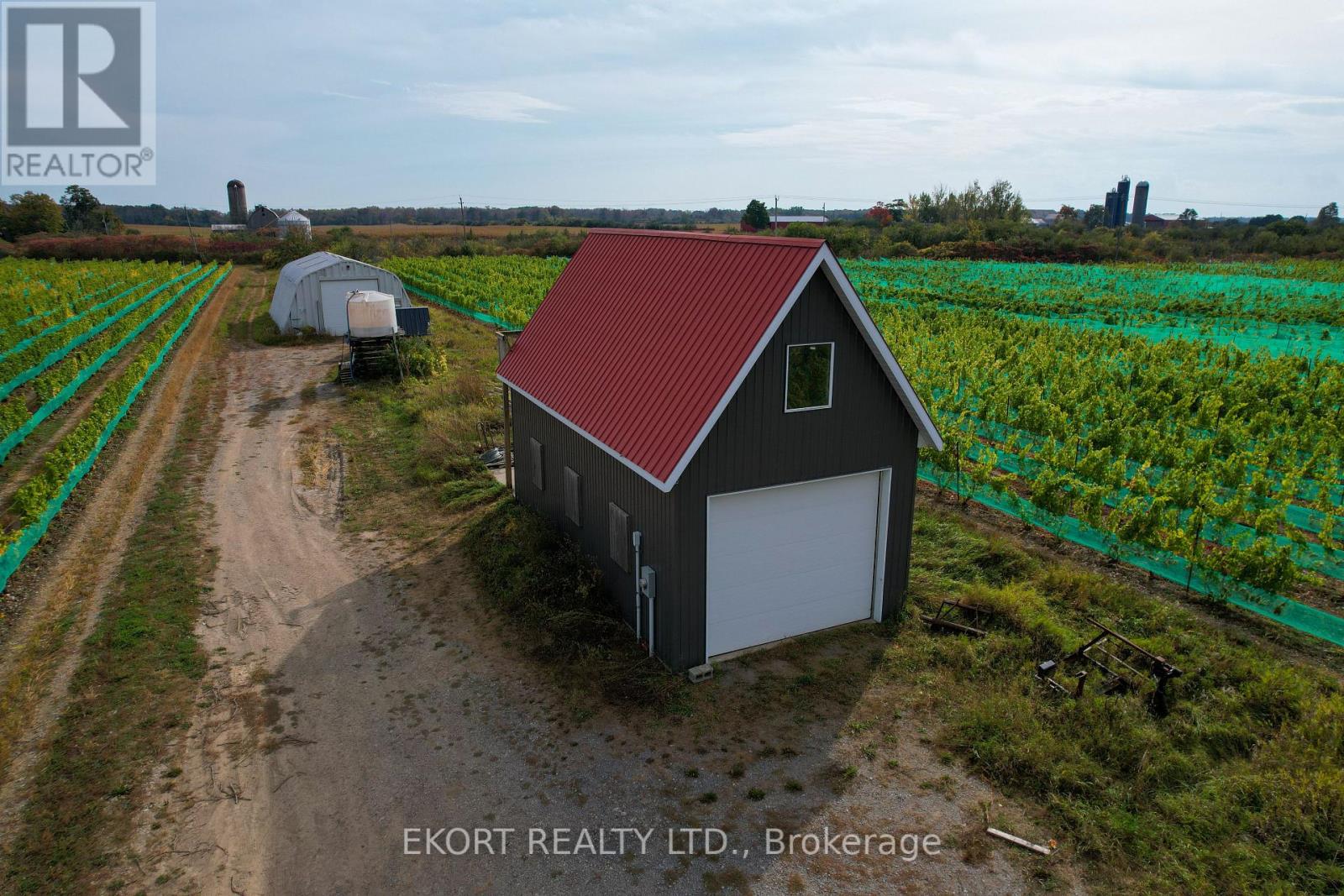 811 DANFORTH RD