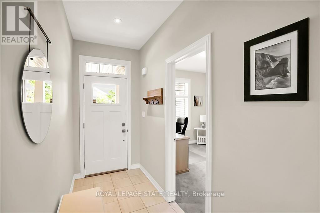 5 MCCLAY AVE