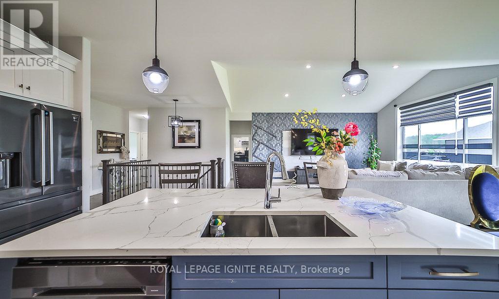 98 HIDDENVALLEY DR