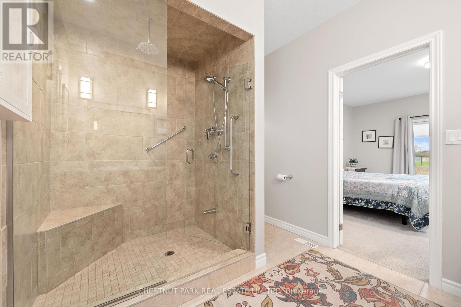 32 MOUNTGROVE CRES