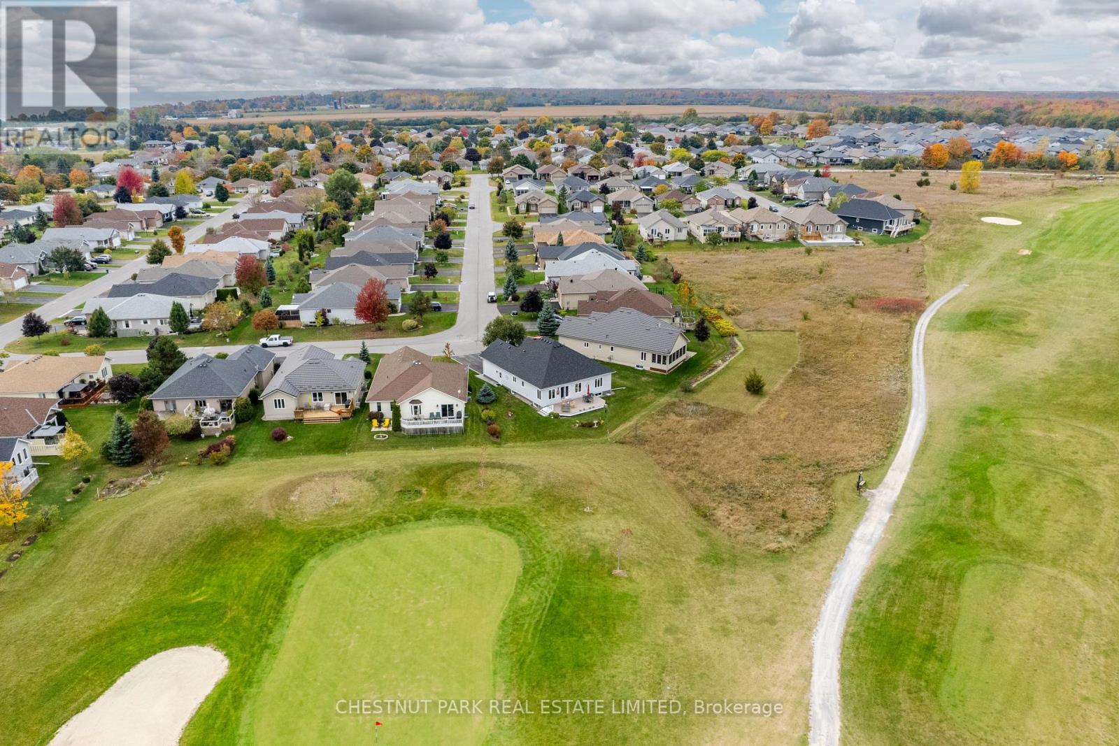 32 MOUNTGROVE CRES
