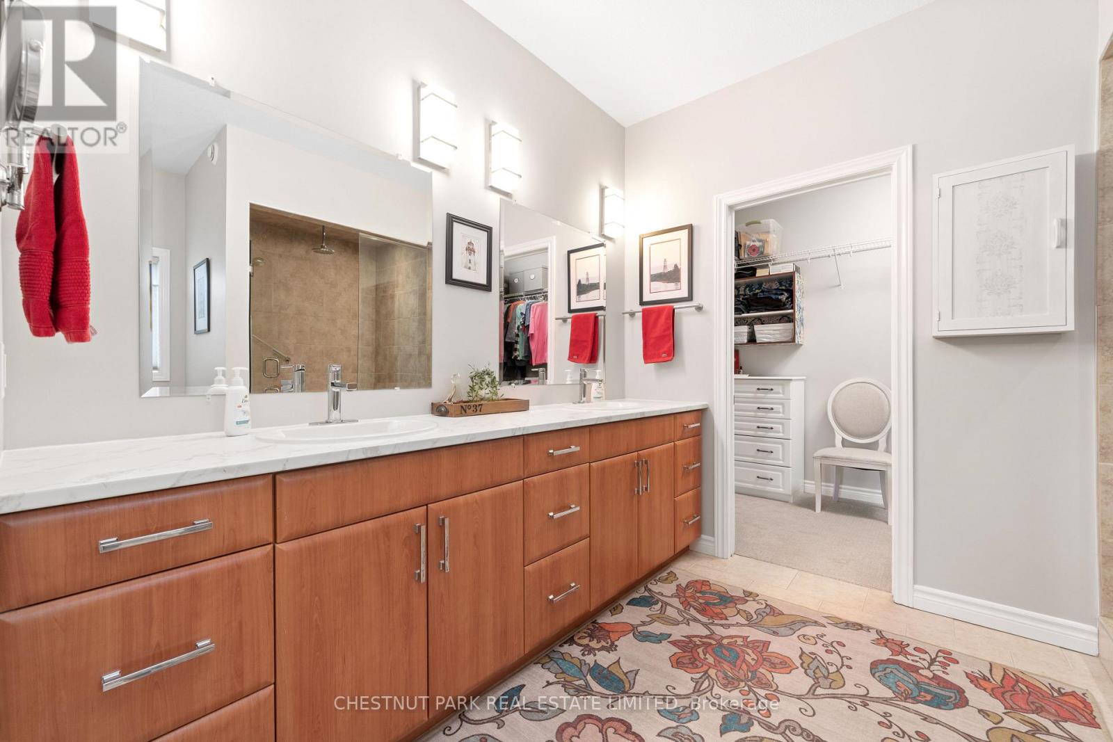 32 MOUNTGROVE CRES