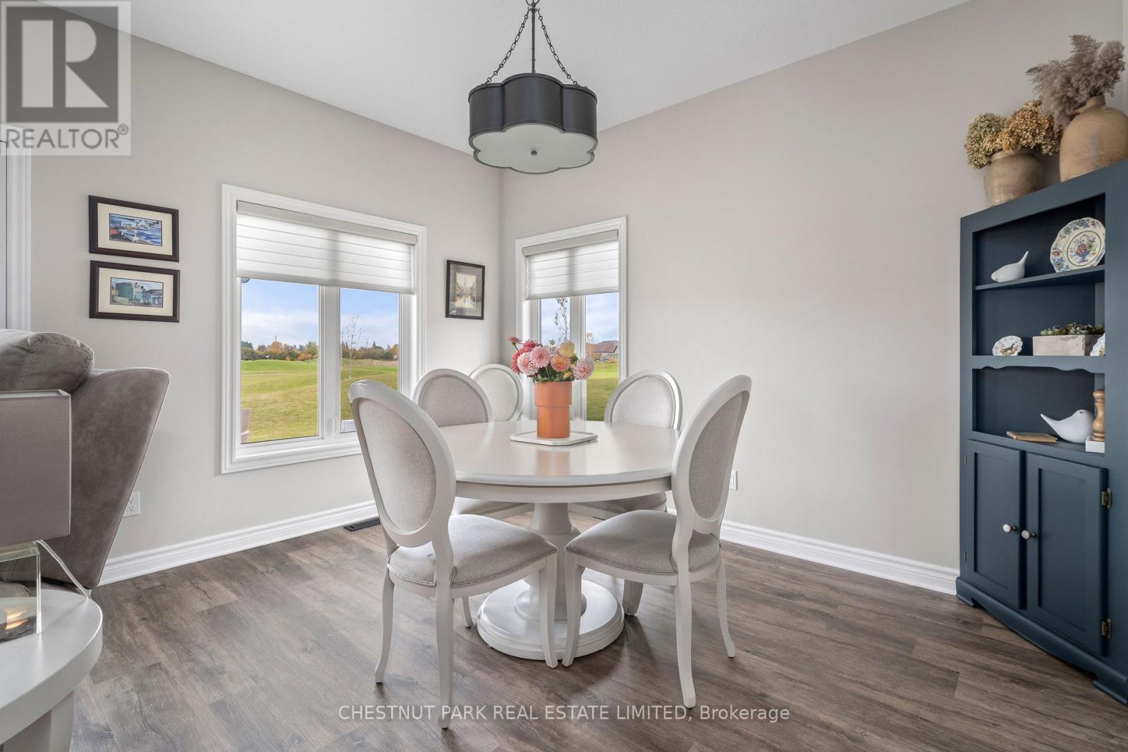 32 MOUNTGROVE CRES