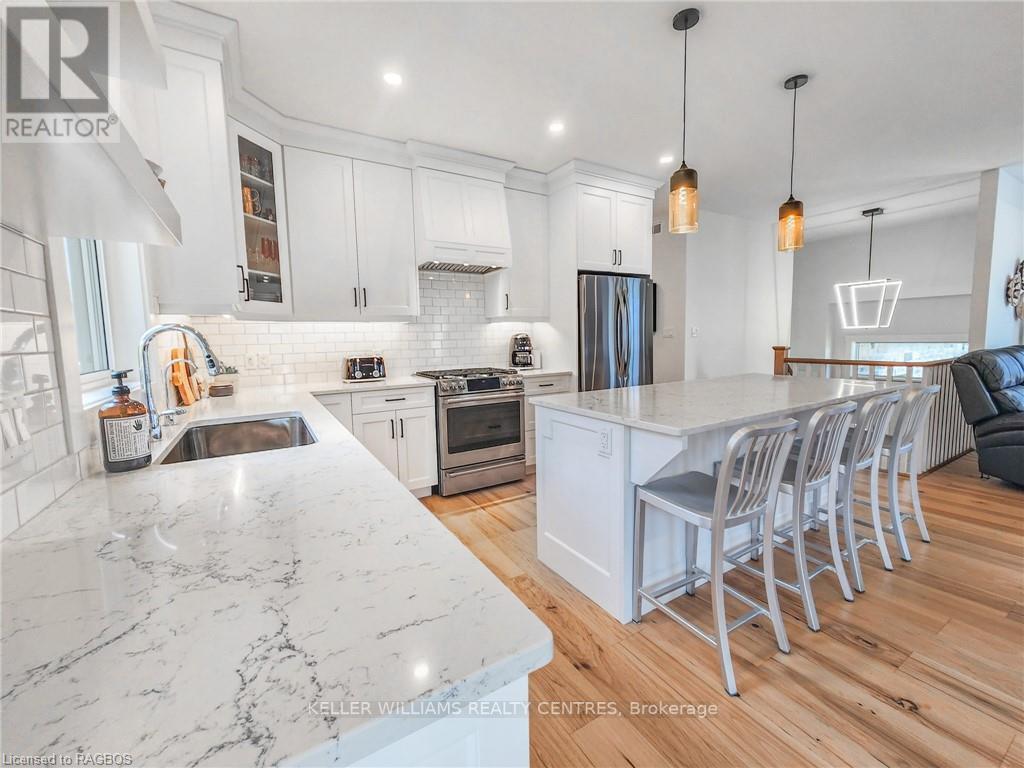59 HOWE DR