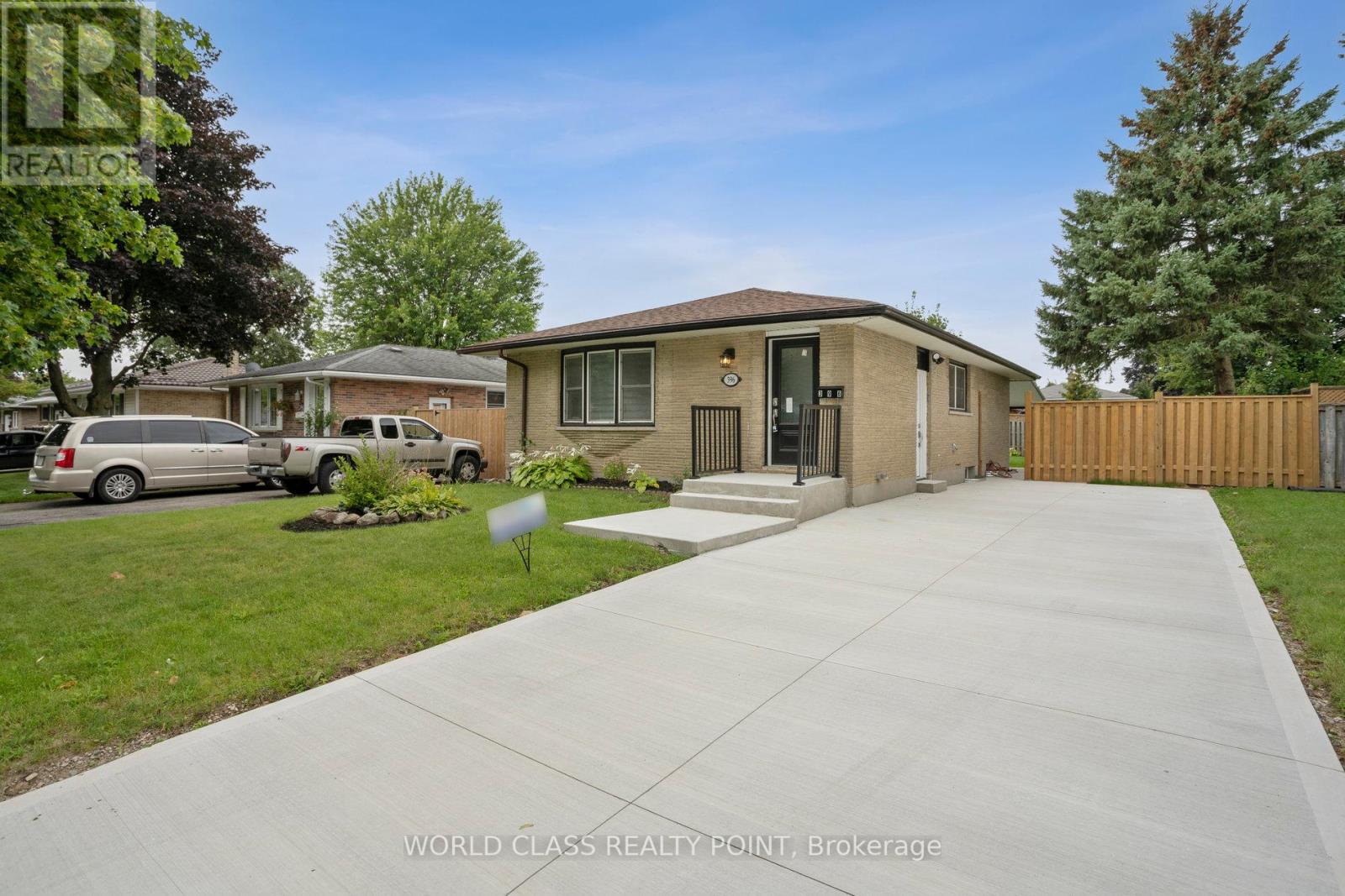 396 HUDSON DR