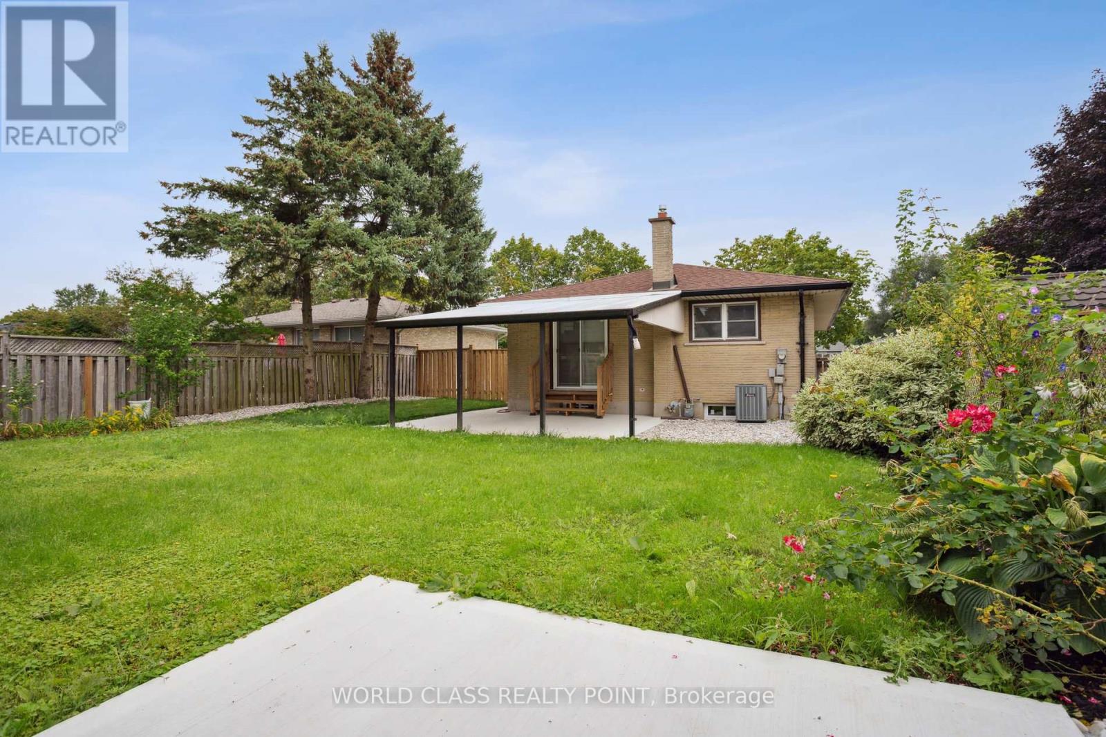 396 HUDSON DR