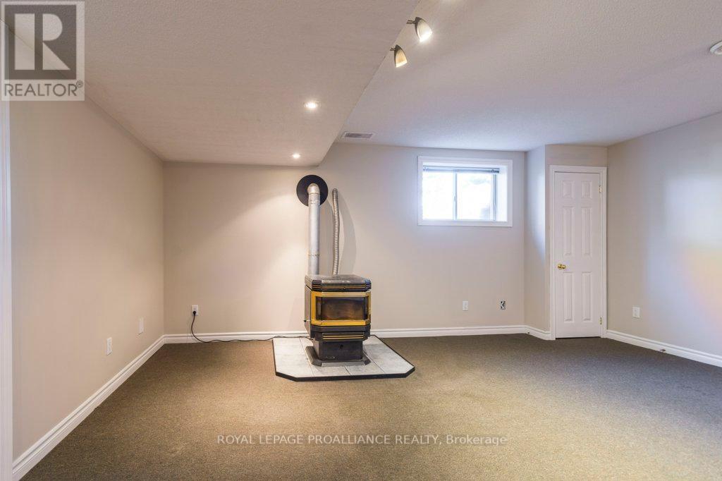 293 COUNTY ROAD 1