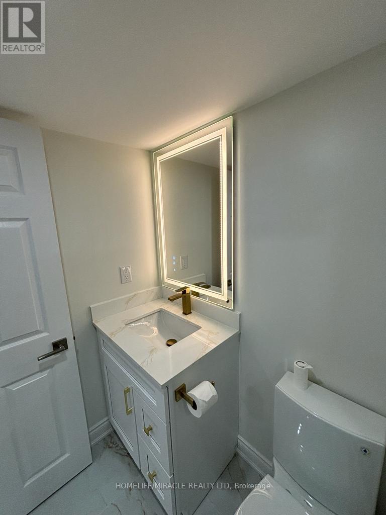 #BSMT -10 COTTONWOOD DR, #Bsmt