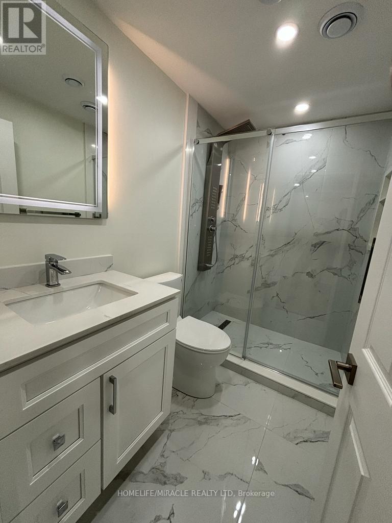 #BSMT -10 COTTONWOOD DR, #Bsmt