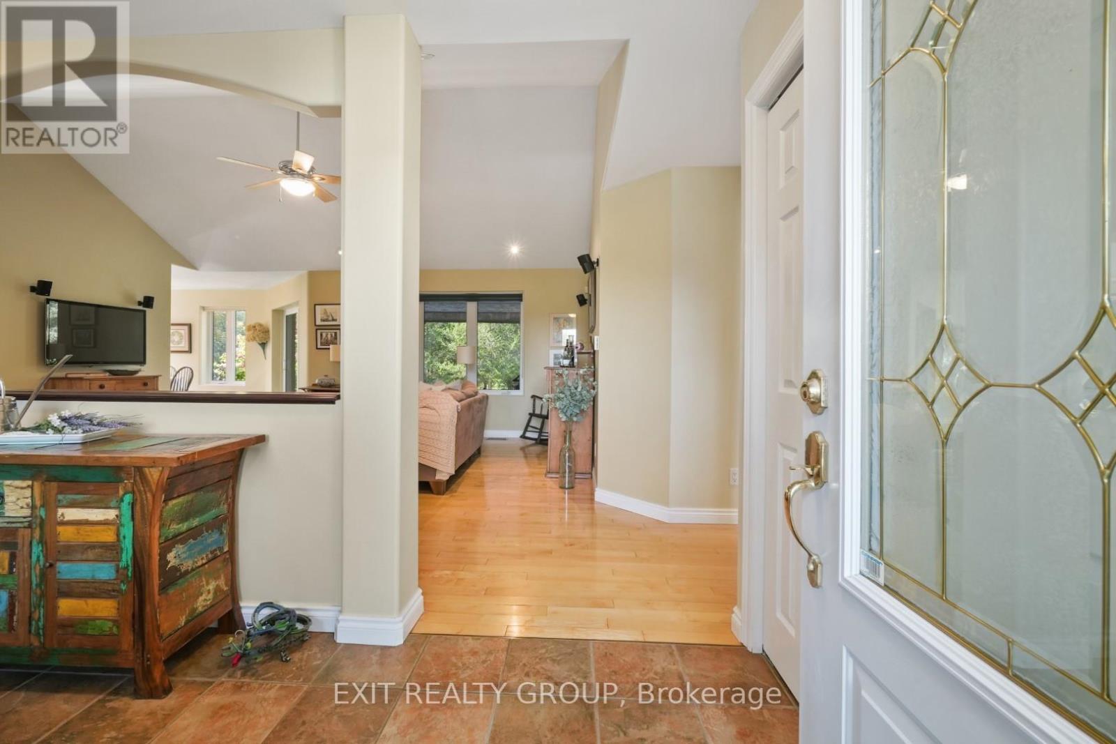 84 BAY BREEZE ST