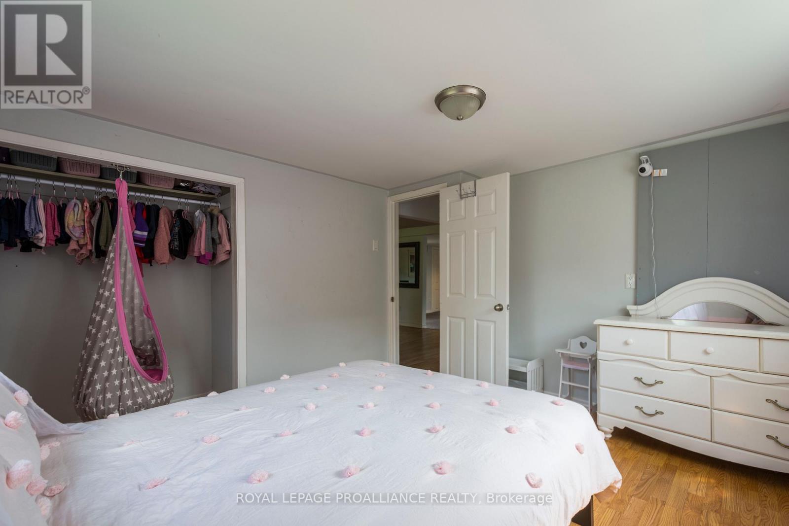 364 PARK AVE