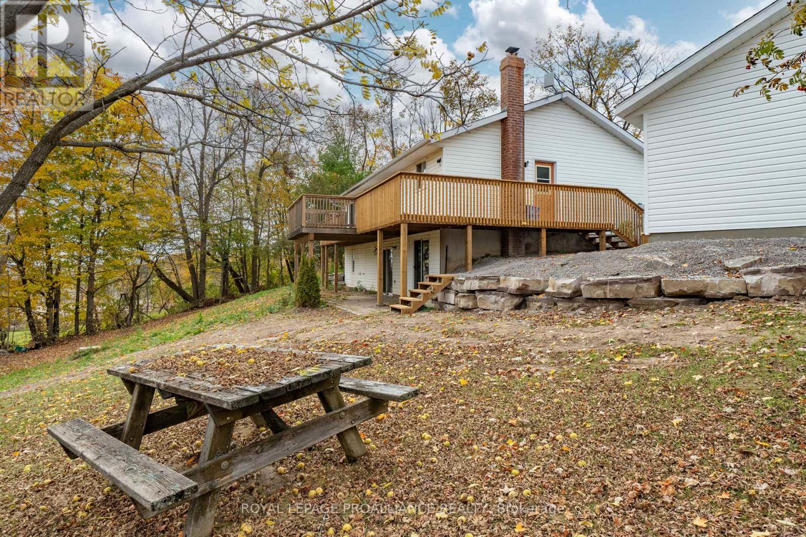 75 PITTS LANDING RD