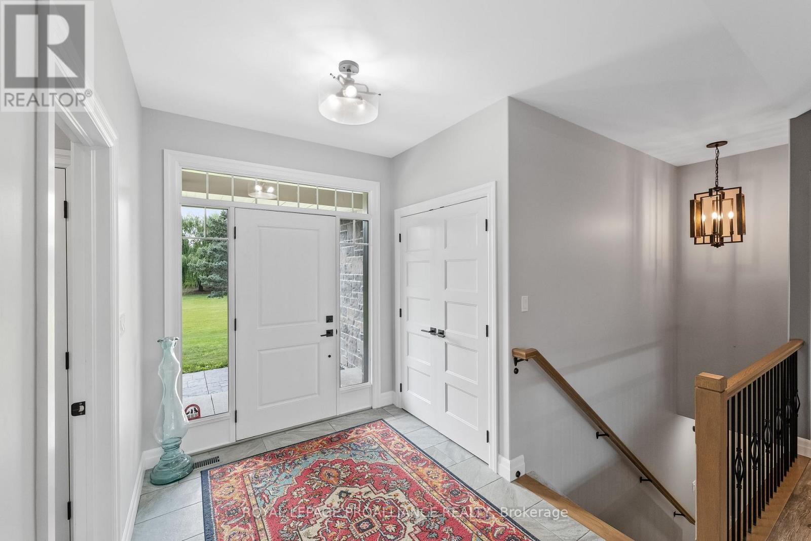 21 SILLS RD