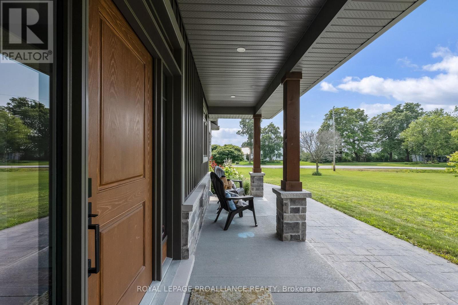 21 SILLS RD