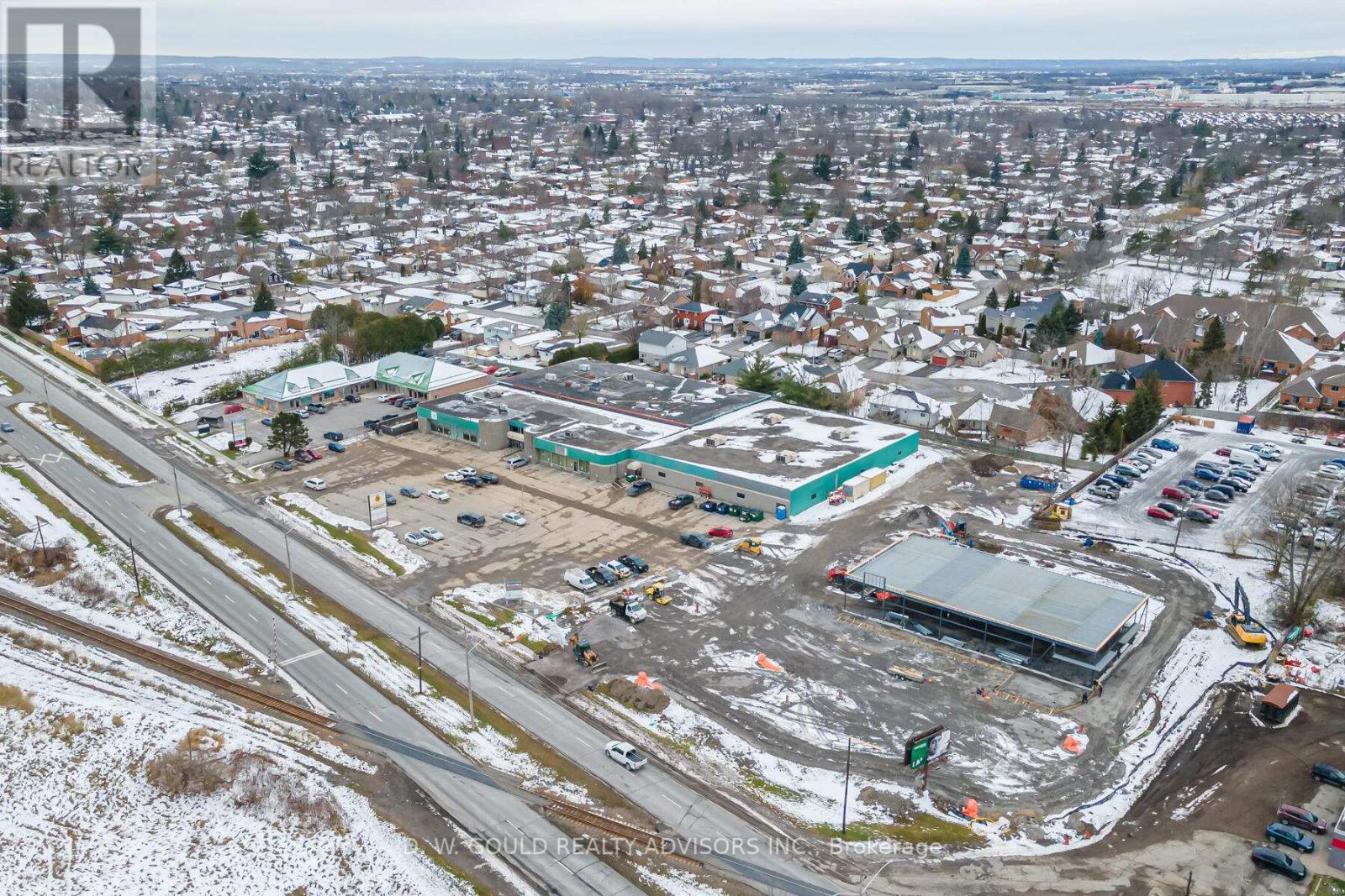 ##3-6 -610 DUNDAS ST E, ##3-6