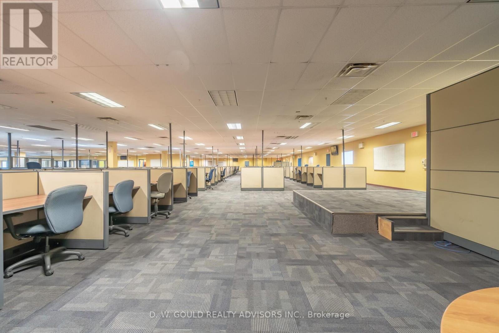 ##3-6 -610 DUNDAS ST E, ##3-6