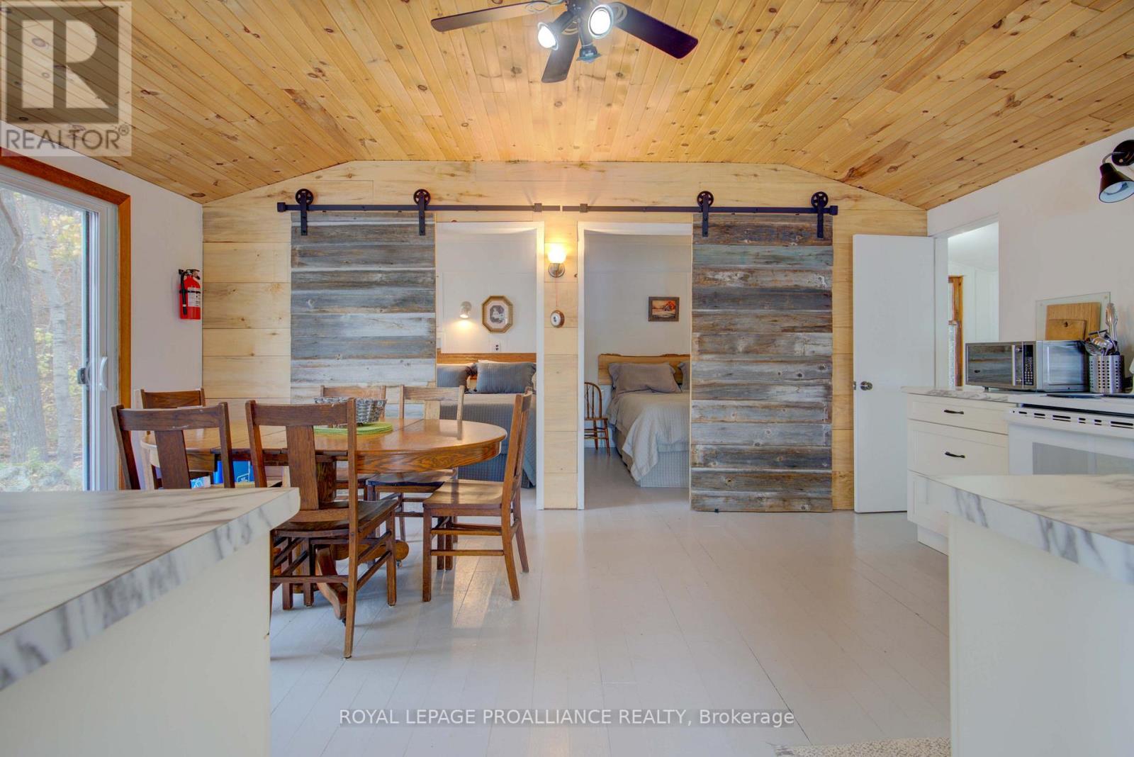11 COLESCOTT LANE