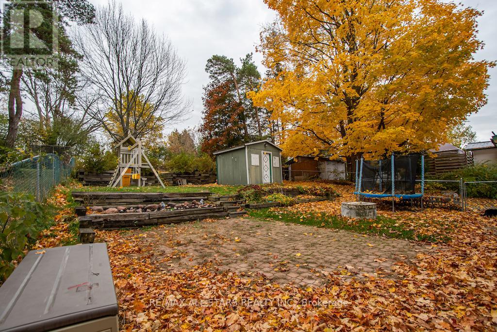 66 MCGILL DR