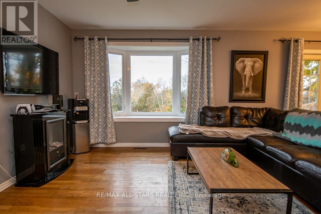 66 MCGILL DR