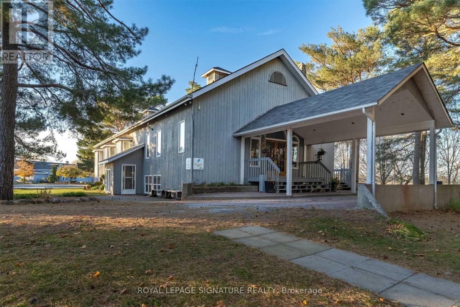1642 COUNTY ROAD 12 RD