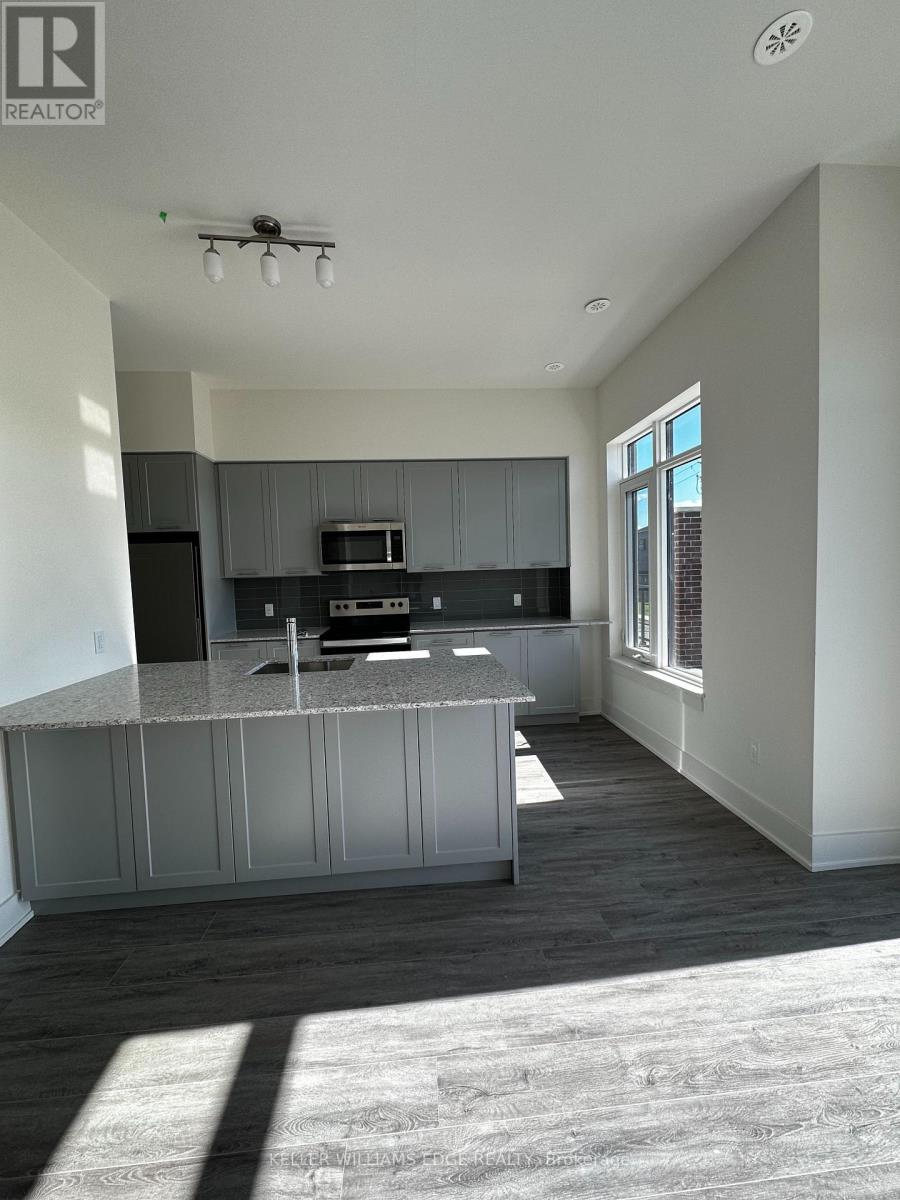 54 WINDWARD DR