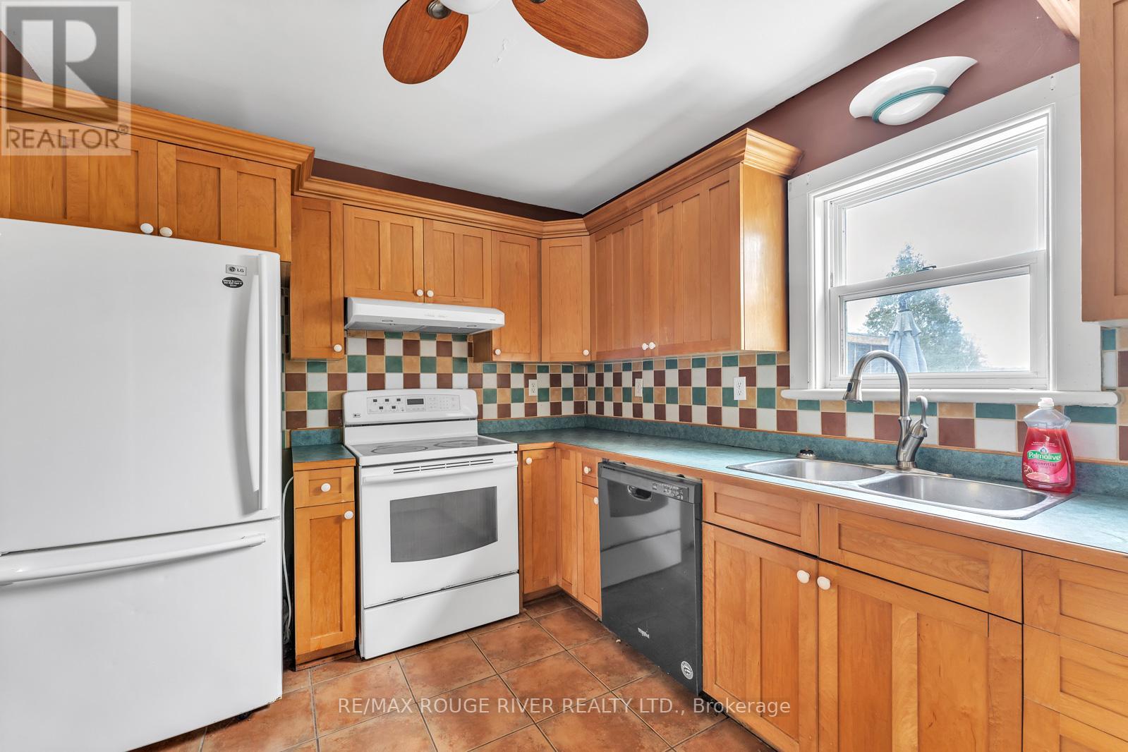 3920 COUNTY ROAD 14 RD