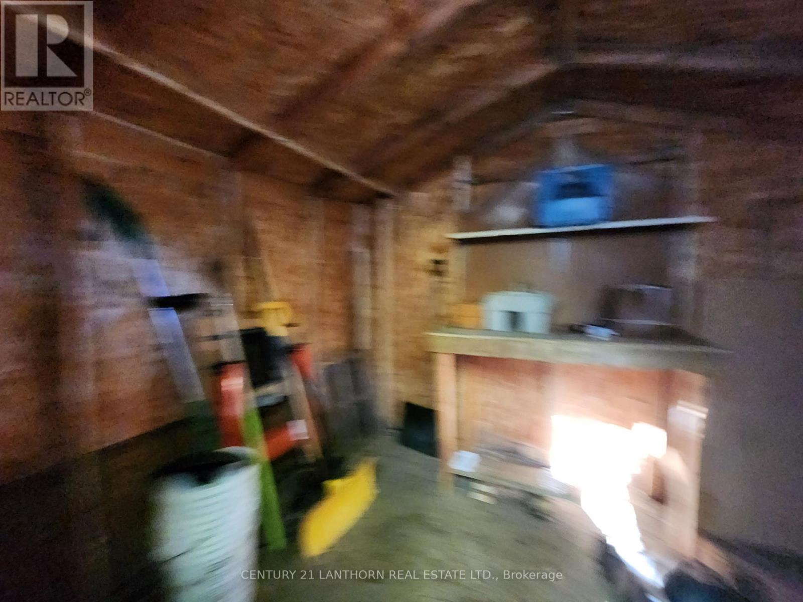 25 BETTES ST