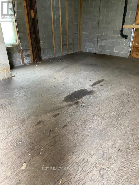 33A MURNEY ST