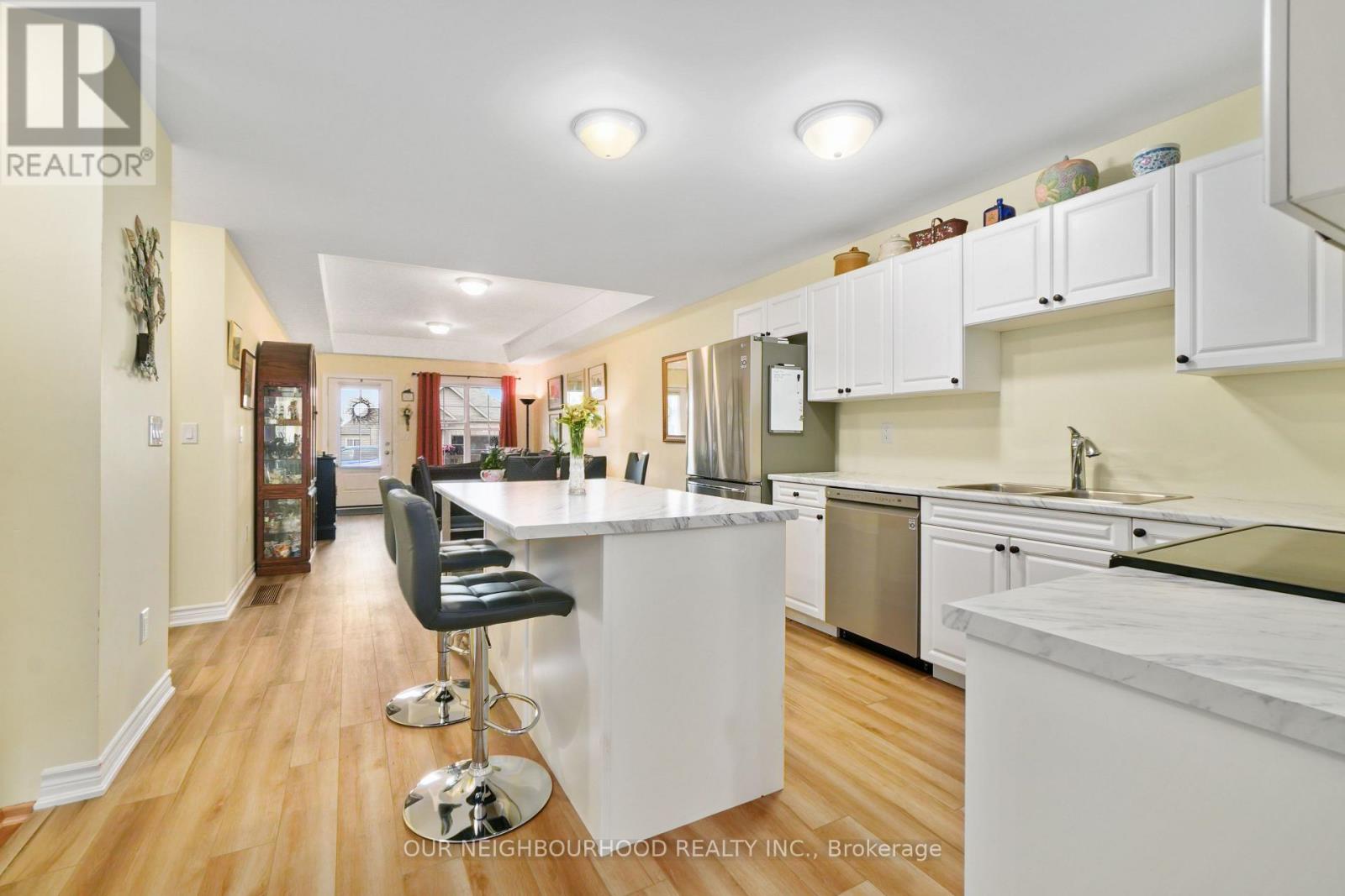 17 BRAEBURN ST