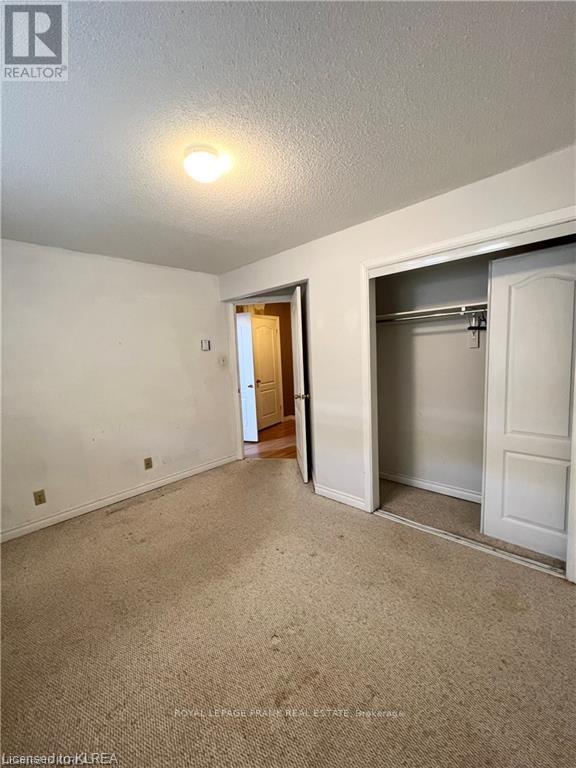 #26 -115 MARY ST W, #26