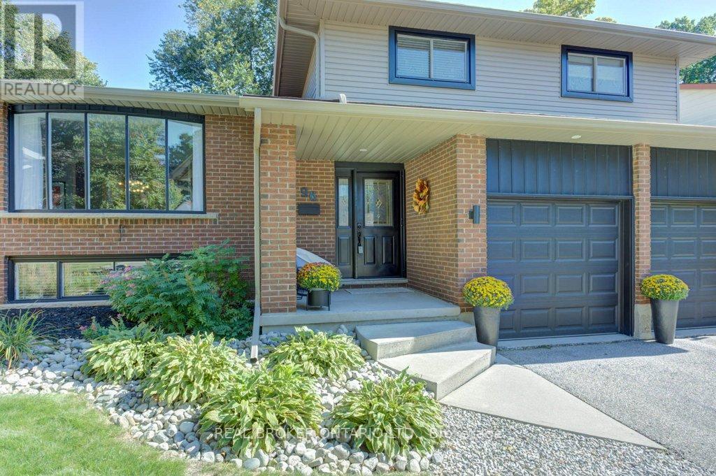 96 MCCARRON CRES