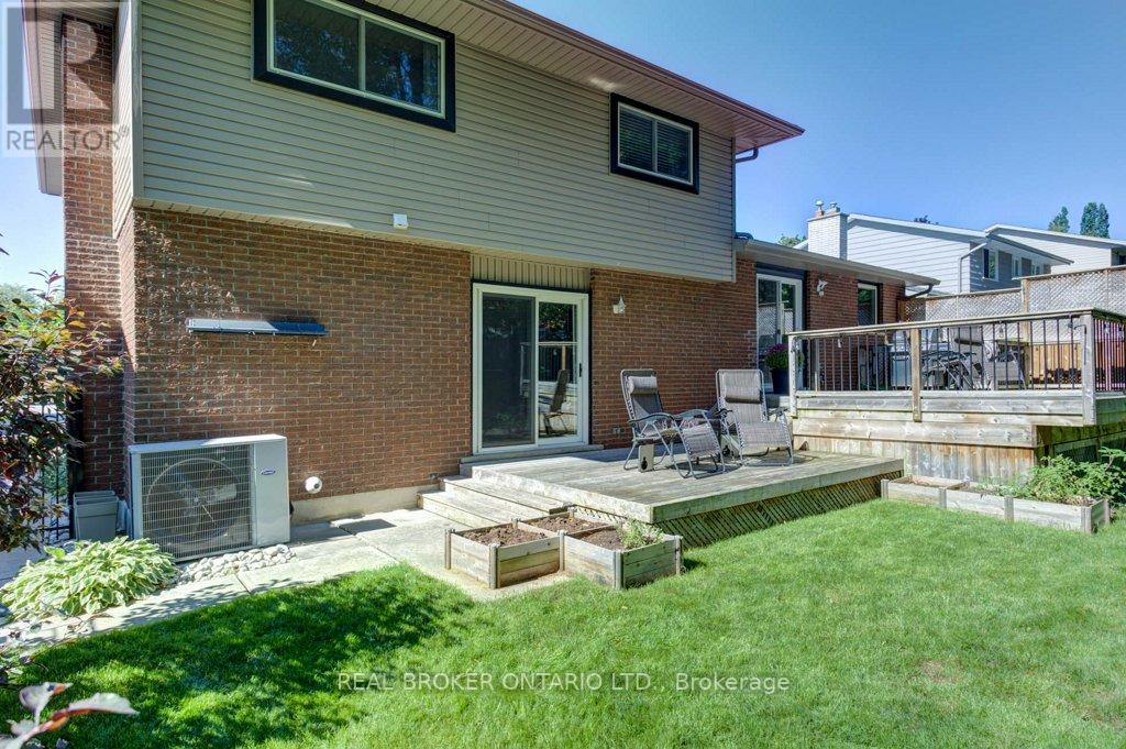 96 MCCARRON CRES