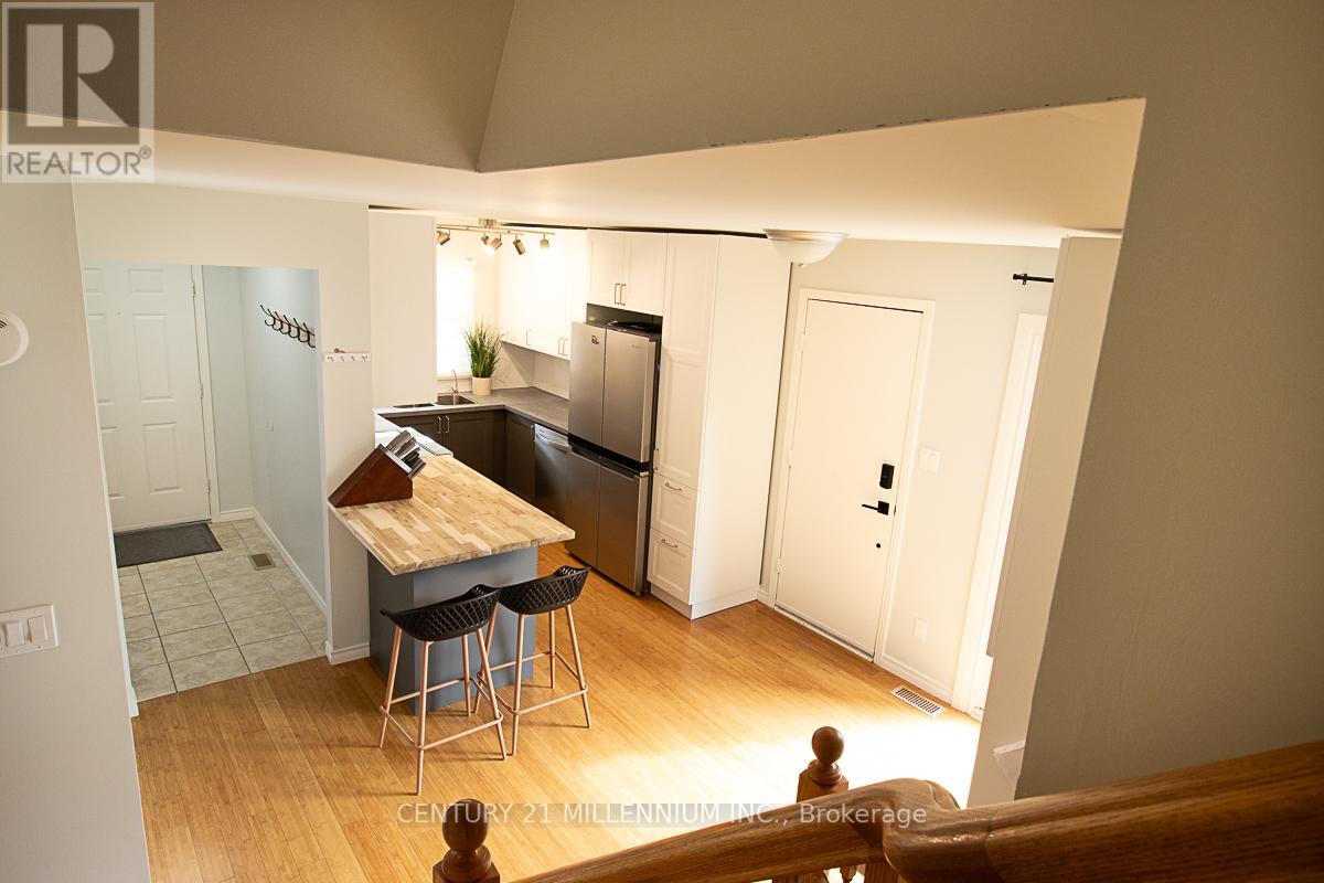 128 WESTVALE DR